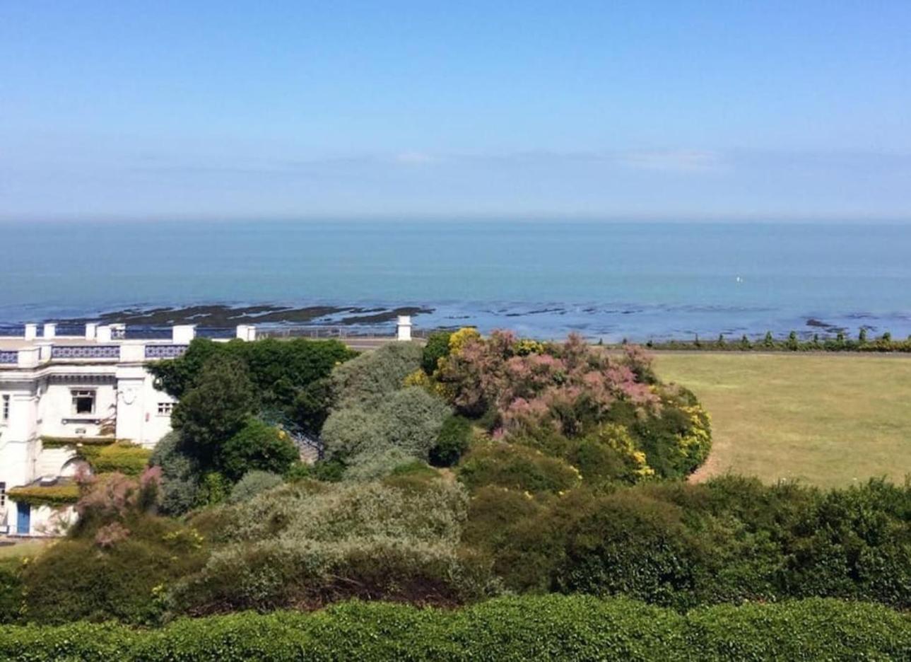 Captain'S Quarters - Stunning Sea Views Apartment Margate Luaran gambar